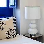 度假居 Small Historic Townhouse By Promenade Near Beaches *