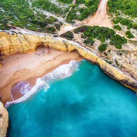 Small Historic Townhouse By Promenade Near Beaches Prázdninový dům Portimão