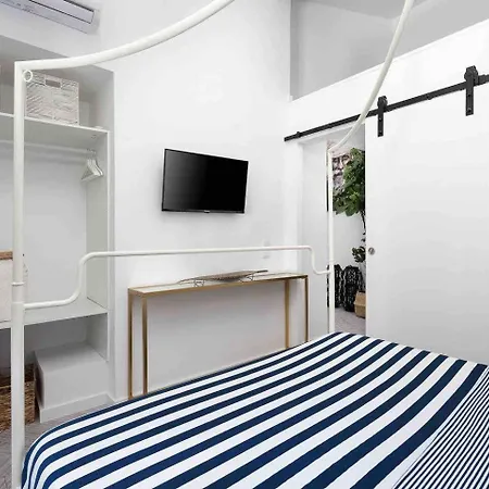 Prázdninový dům Small Historic Townhouse By Promenade Near Beaches Portimão