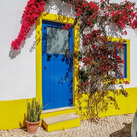 Small Historic Townhouse By Promenade Near Beaches Feriehus Portimão